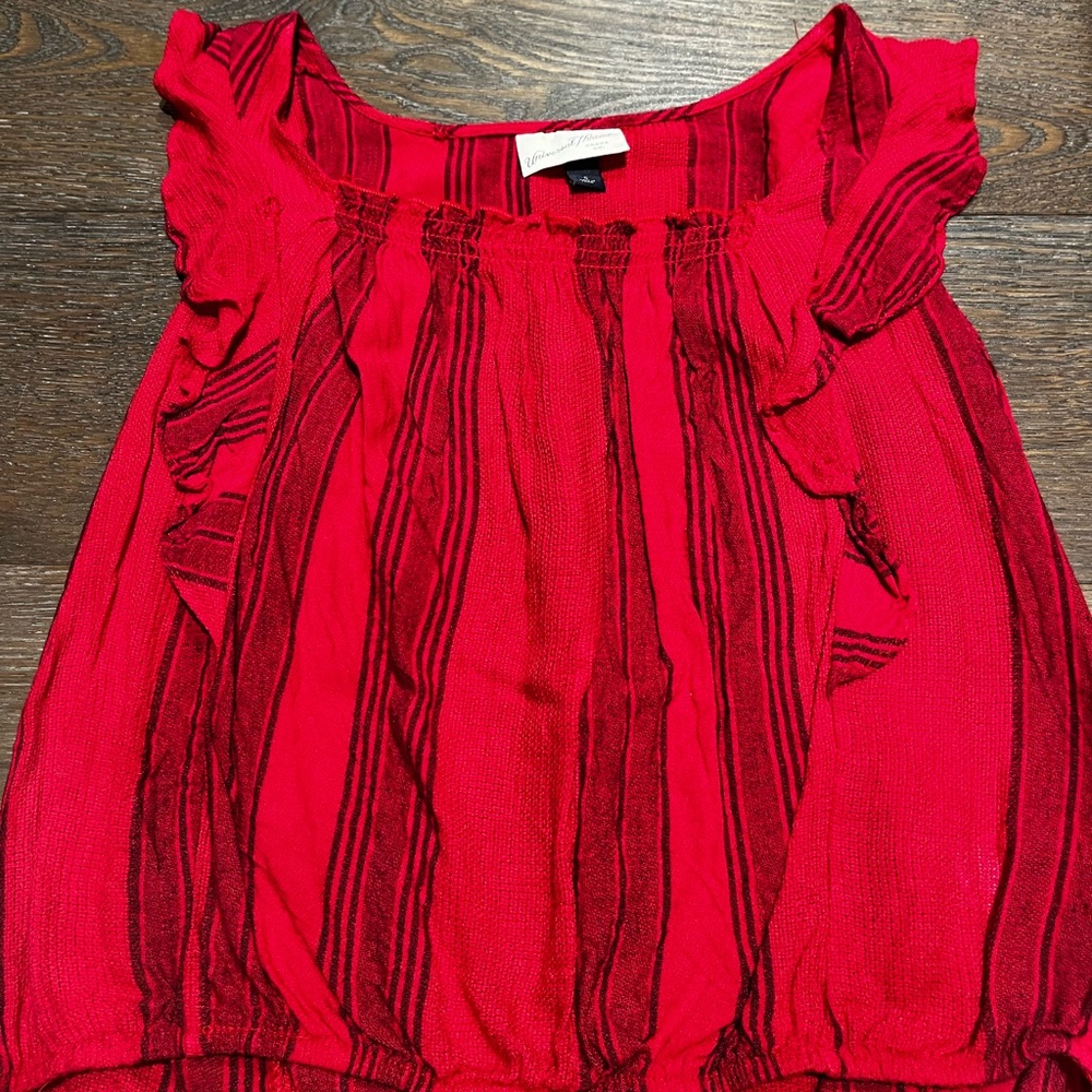 Universal threads tank top